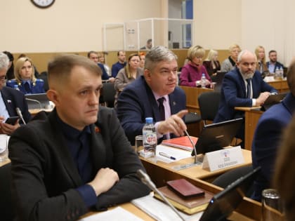 Депутат Мурманской областной Думы Александр Клементьев обеспокоен проблемами с проводным радиовещанием