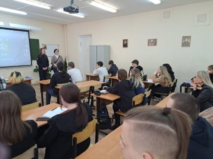 Встреча студентов колледжа с государственным инспектором дорожного надзора Отдела ГИБДД МО МВД России "Кандалакшский"