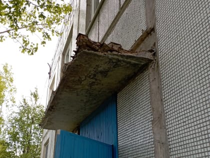 Депутат Александр Клементьев сообщил о разрешении части проблем одного из домов в Ёнском