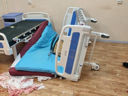 Пациент под действием наркотиков устроил дебош в больнице