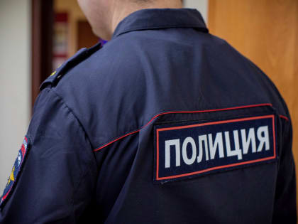 Жительница Мурманска украла семь пар брюк в магазине