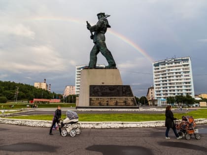 На месте строительства нового крытого бассейна в Североморске идут подготовительные работы