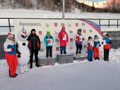 В Апатитах прошли соревнования по слалому-гиганту