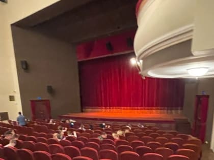 Театр приглашает мурманчан на «День отдыха»