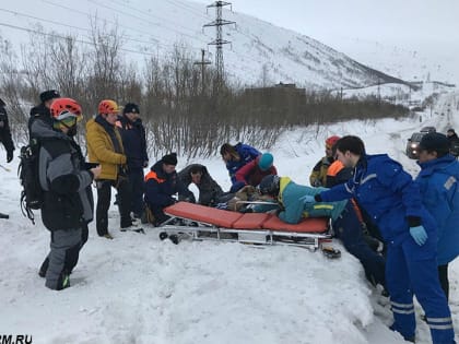 Владимир Путин наградил семью из Мурманска за спасение попавших под лавину туристов