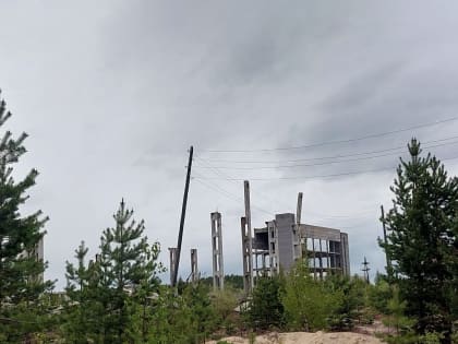 Депутат Мурманской областной Думы Александр Клементьев поднял проблему бесхозного объекта в Ёнском