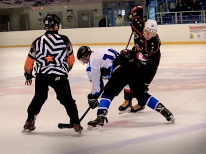 Хоккеисты Северного флота проведут мастер-класс для любителей катания на коньках