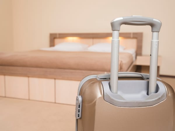 Отельный этикет: что можно и чего нельзя делать в отеле