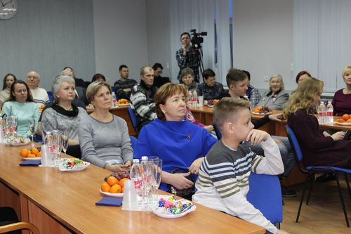 Погода в зареченске мурманской. Зареченск Мурманская область. Зареченск администрация. Глава Зареченска Мурманская область. Зареченск фото.