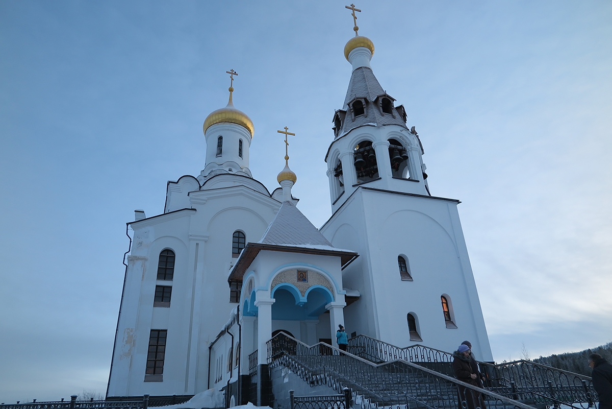 Свято вознесенский мончегорск. Мончегорский Свято-Вознесенский собор. Мончегорский кафедральный собор. Церковь Мончегорск. Мончегорск храм Вознесения.