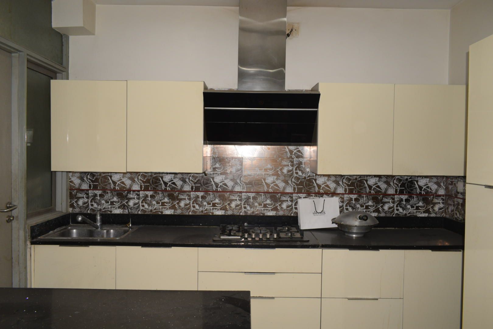 Applewoods Villas, Sardar Patel Ring Road