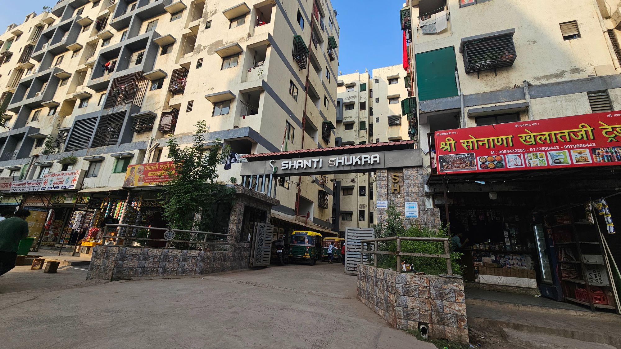 Shri Parasnath Shanti Shukra 2, Narolgam, Ahmedabad