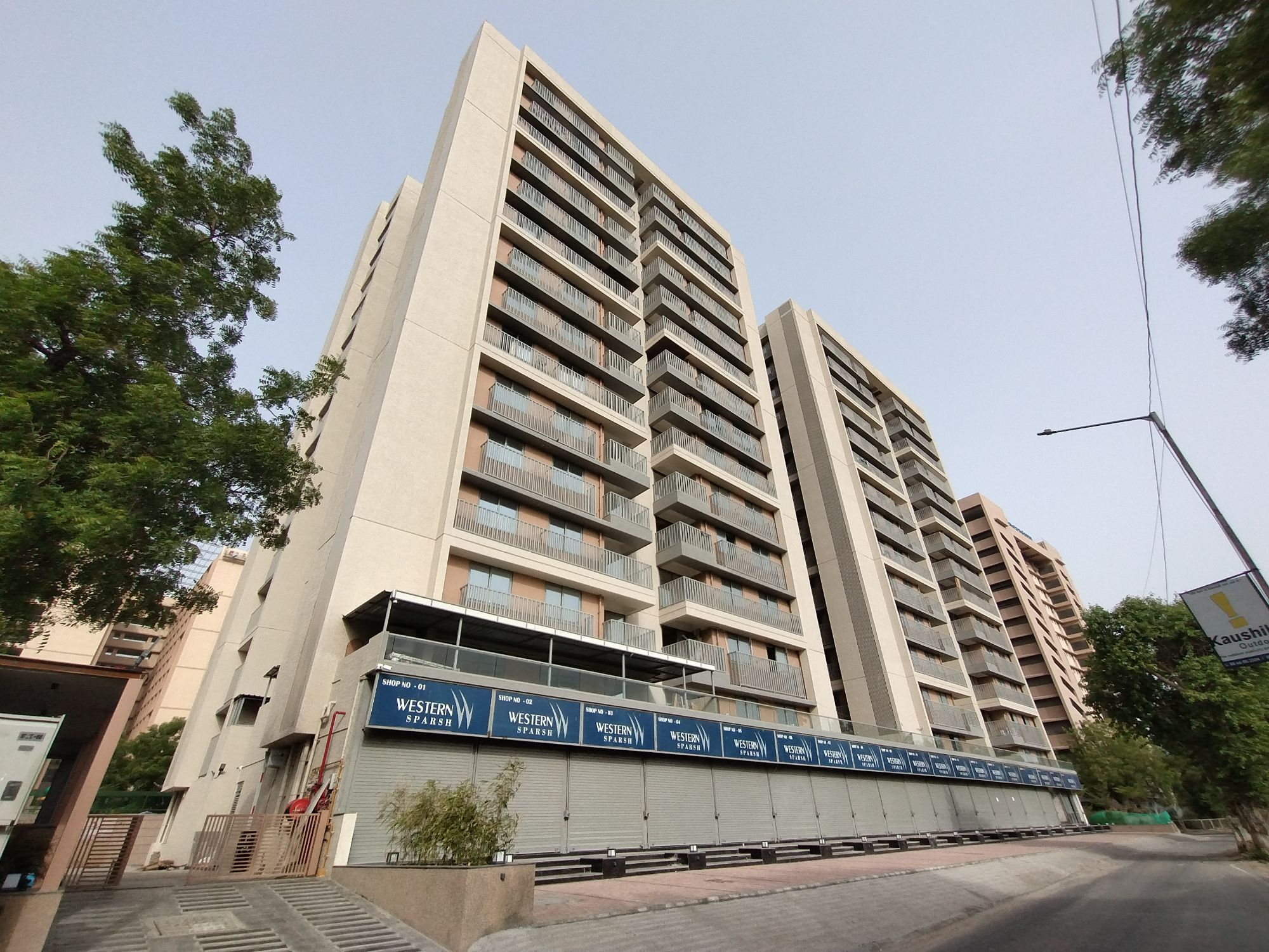 Roland Western Sparsh, Vaishnodevi Circle, Ahmedabad