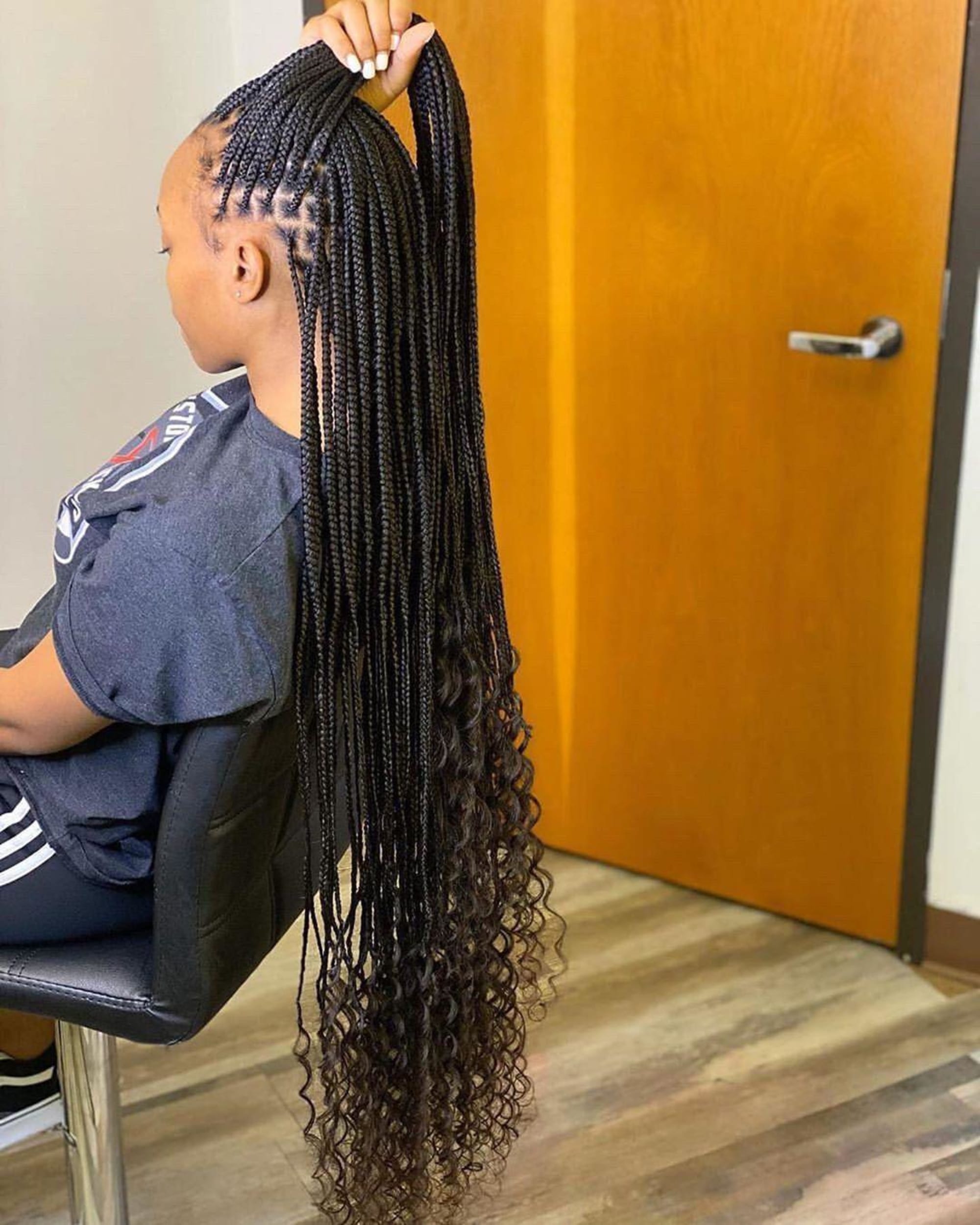 Knotless Braids by Mariama African hair braiding in Houston, TX