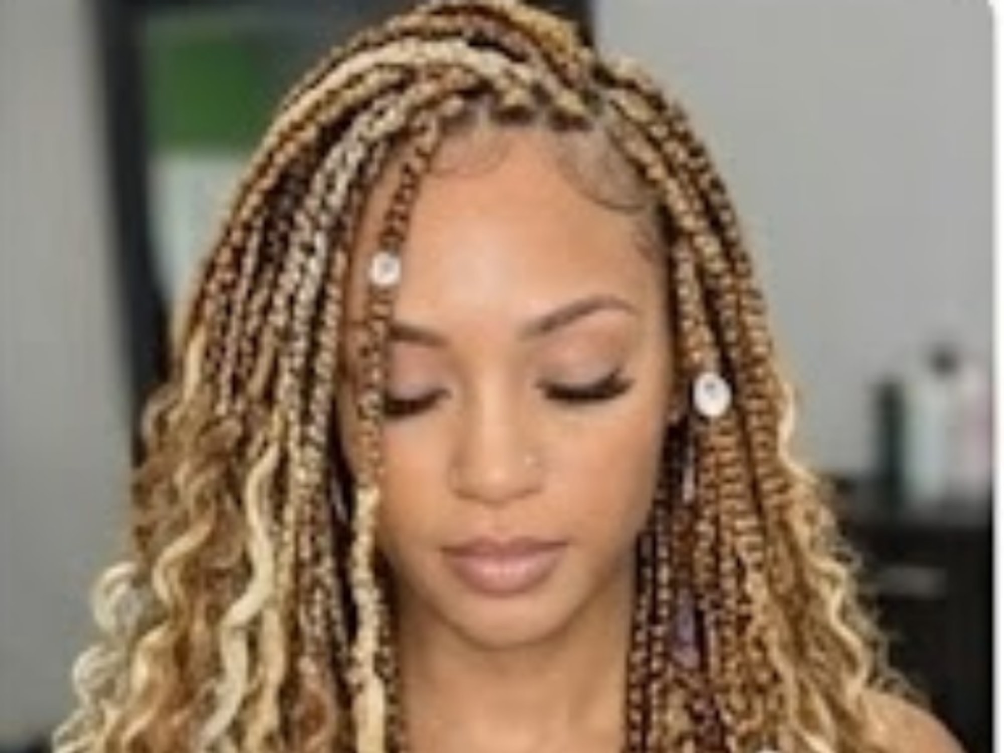 Knotless Braids by A 1 BRAIDS and BEAUTY PRODUCTS .inc in Stafford, TX