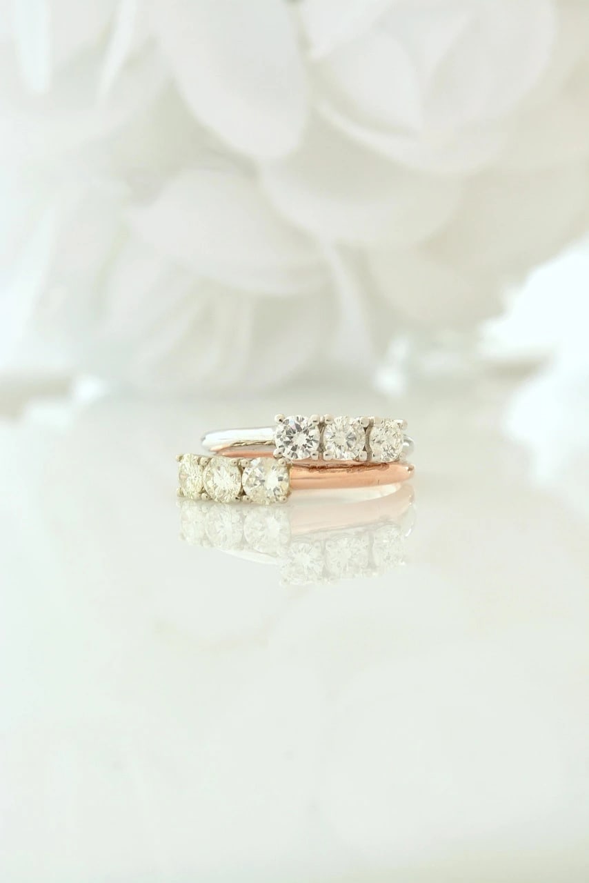 Aros con diamantes
