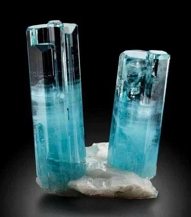 Aguamarinas mineral