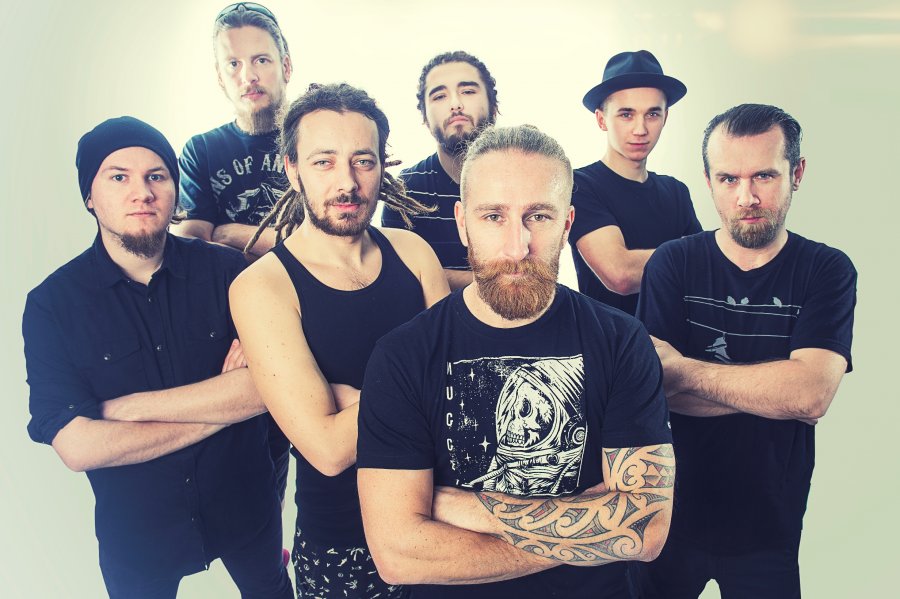 Heľenine oči majú nový viedoklip "Obchádzka" z prešovských ciest