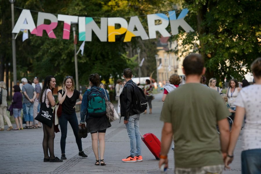 Le Payaco a Bad Karma Boy zahrajú na tohtoročnom ART IN PARK: vstupné platiť nemusíte