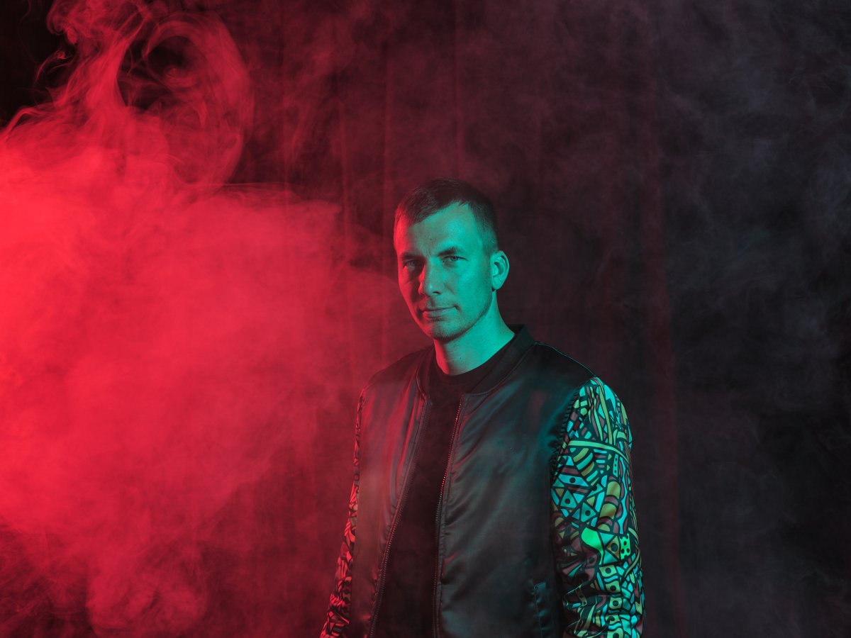 Elektronický tvorca Duhan odhaľuje nový hudobný projekt: EP Chase Life