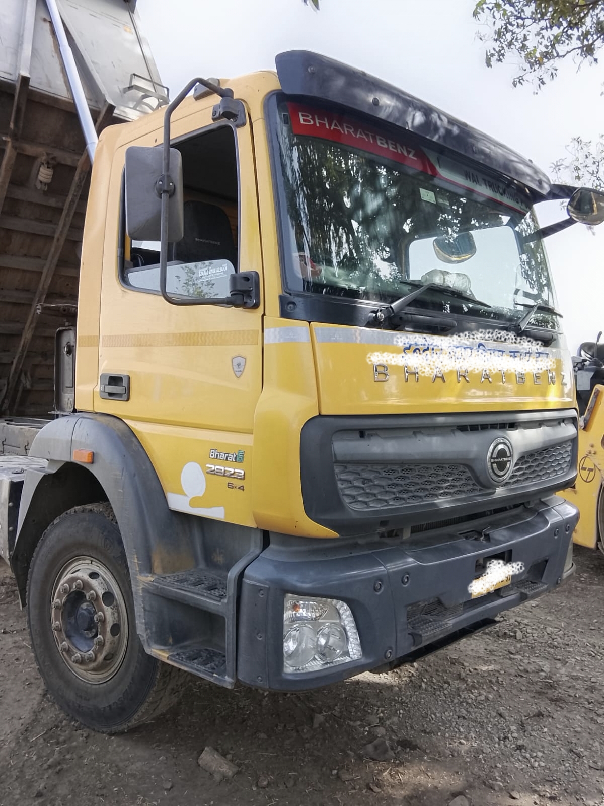 Dumpers Bharatbenz - 2025 — Madhya Pradesh