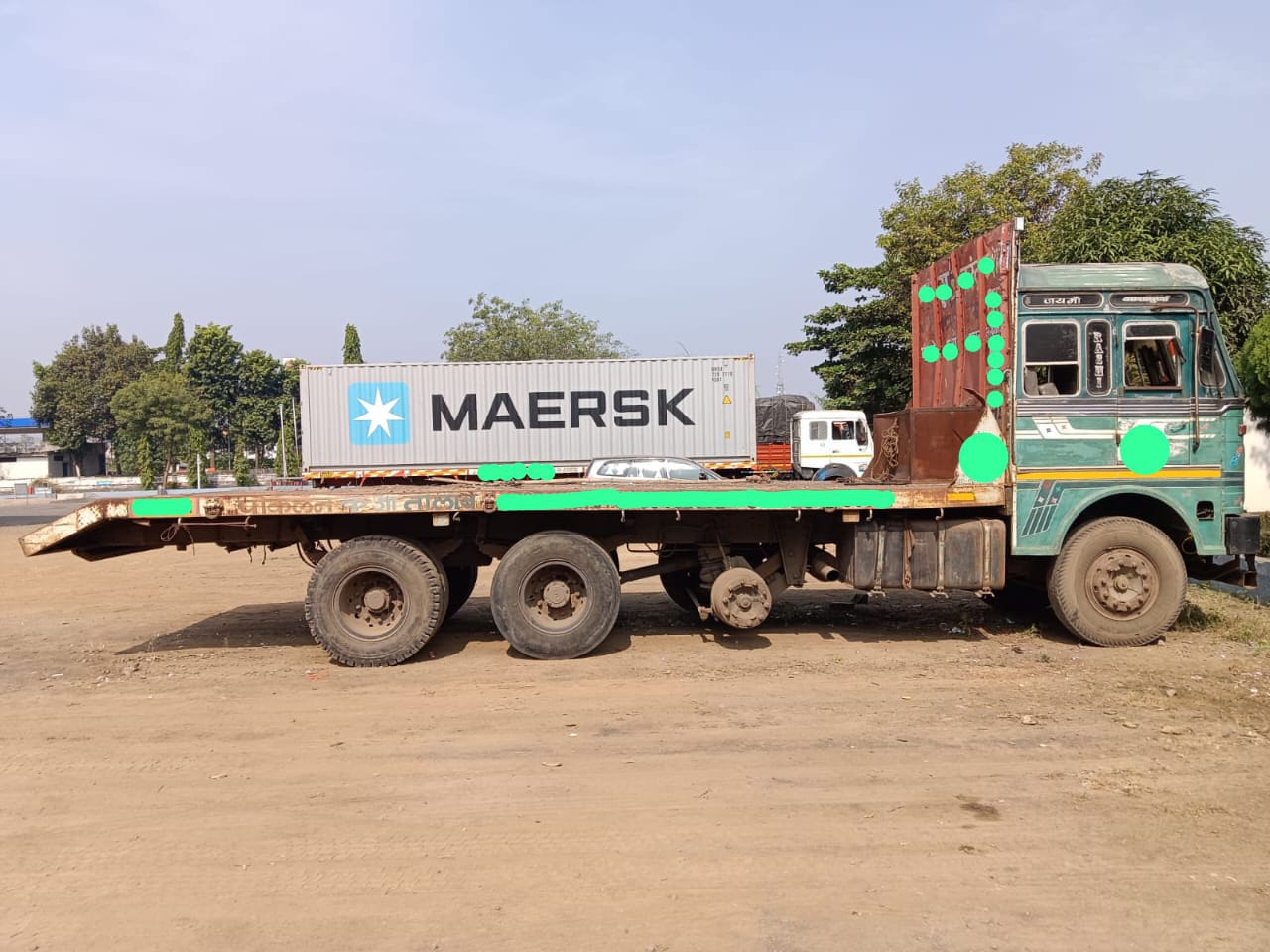 Trucks Tata trelar - 2013 — Madhya Pradesh