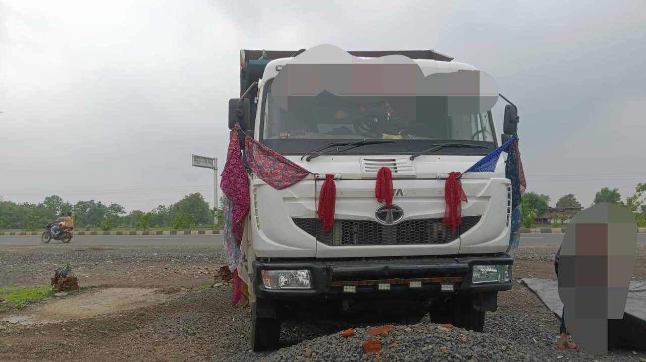 Dumpers Tata Signa 3525 BS6 - 2022 — Madhya Pradesh