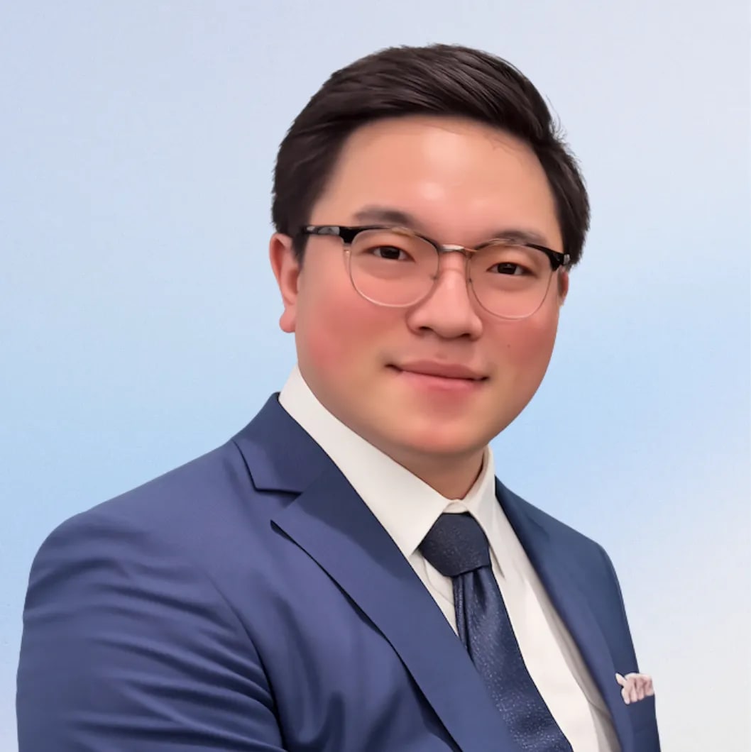 Yi  Chen
