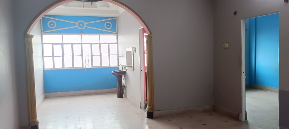 2BHK FLAT COURT MORE in Court more - photo 4