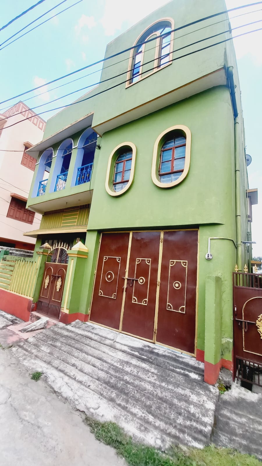 Asansol House in Budha Petrol Pump