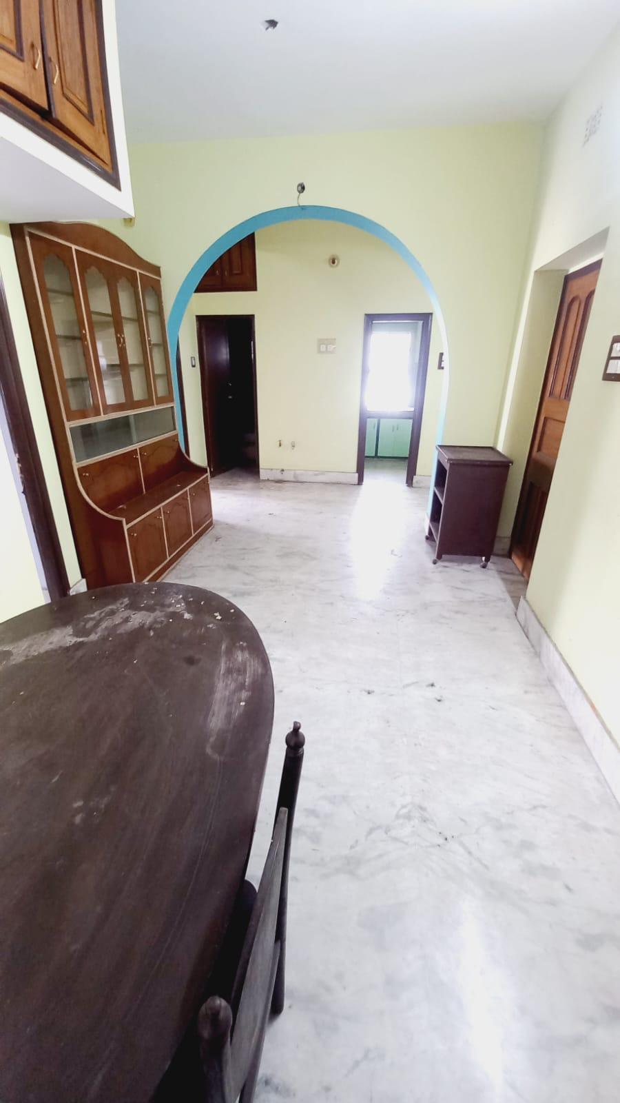 FLAT NEAR ST. VINCENT SCHOOL in Hillview - photo 2