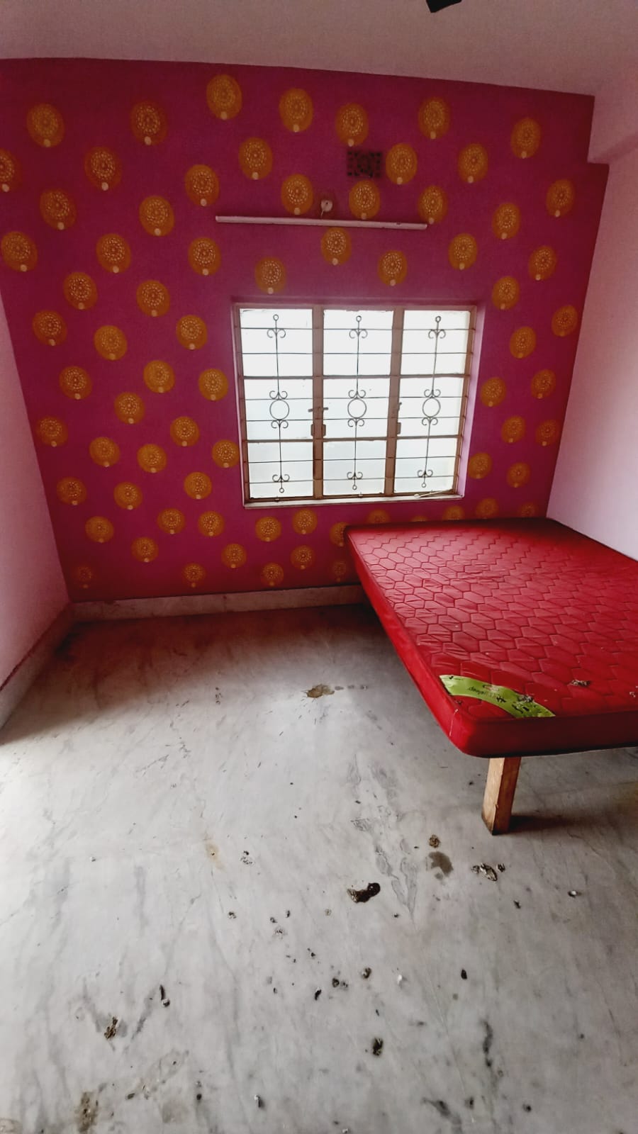 FLAT NEAR ST. VINCENT SCHOOL in Hillview - photo 8