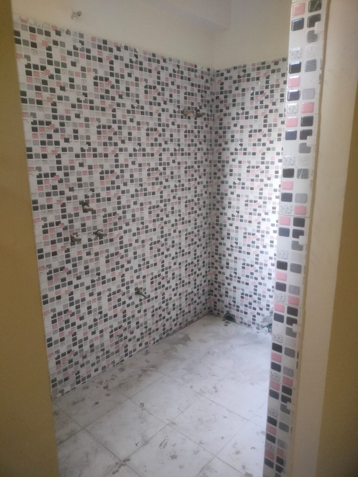 NEW 3BHK FLAT IN BHAGAT SINGH MORE