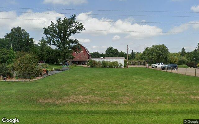 Street-level view of Munson Bridge Winery