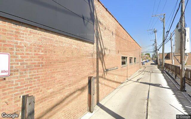 Street-level view of Stereo Chicago Nightclub