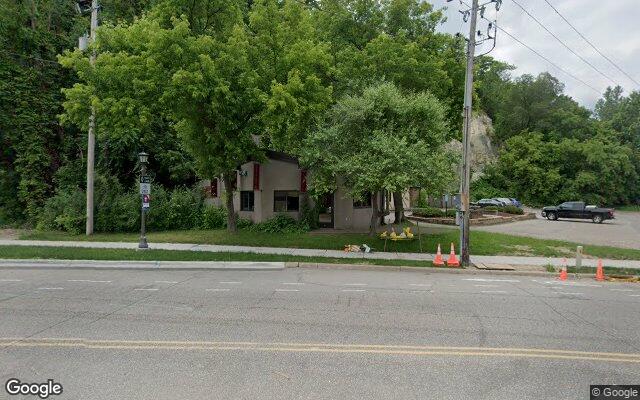 Street-level view of Wabasha Street Caves