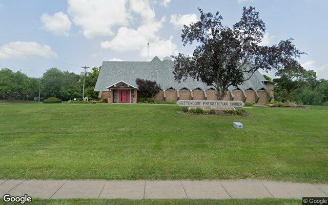 Street-level view of Bettendorf Presbyterian Church