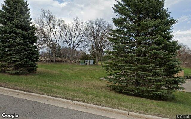 Street-level view of Crow River Golf Club