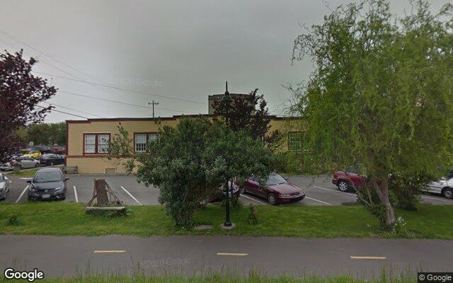 Street-level view of Redwood Raks World Dance Studio