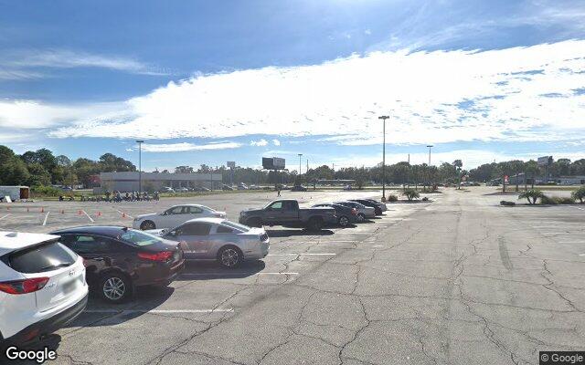 Street-level view of Salsa Heat Orlando Studio