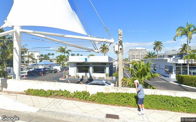 Street-level view of Yoga Now Pompano Beach