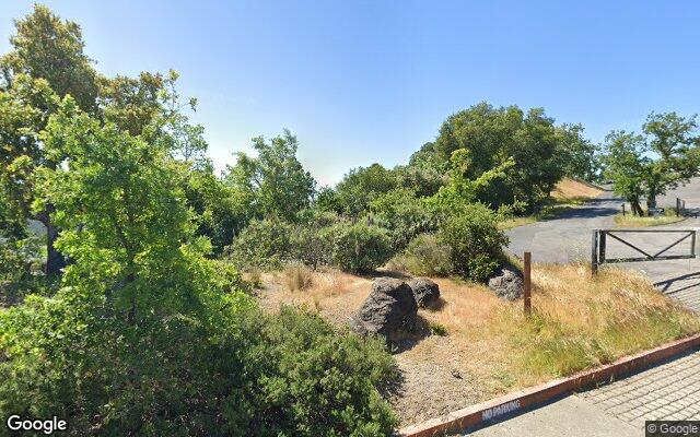 Street-level view of Unitarian Universalist Congregation of Marin