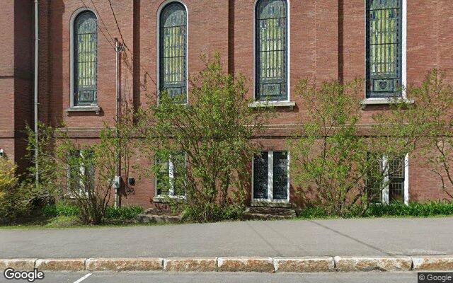 Street-level view of Unitarian Universalist Society of Bangor