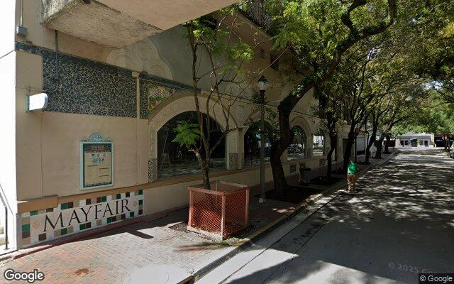Street-level view of Mayfair House Hotel & Garden