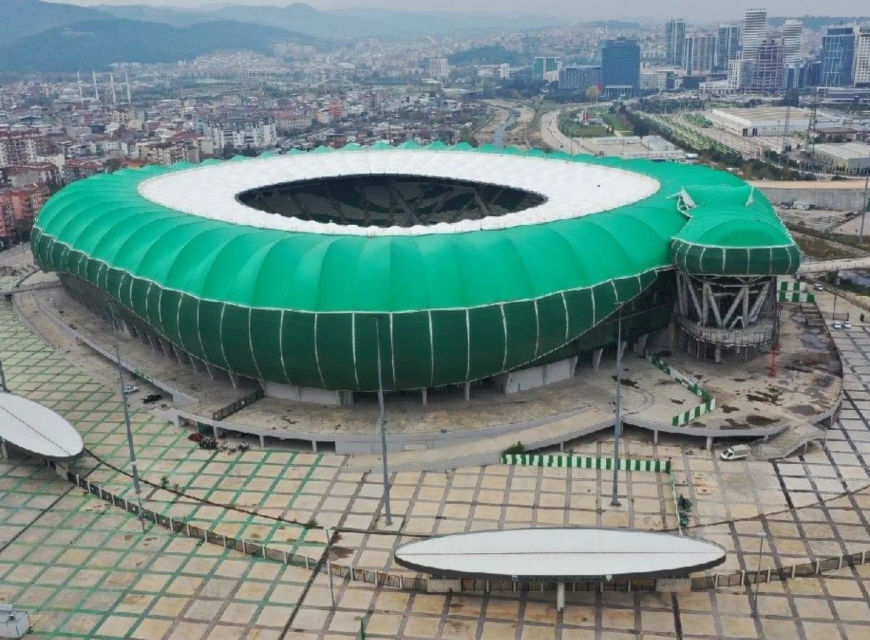 Bursa Büyükşehir Belediye Stadyumu