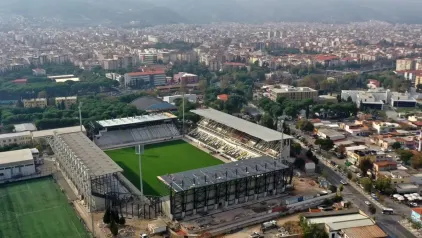 Manisa 19 mayıs stadyumu