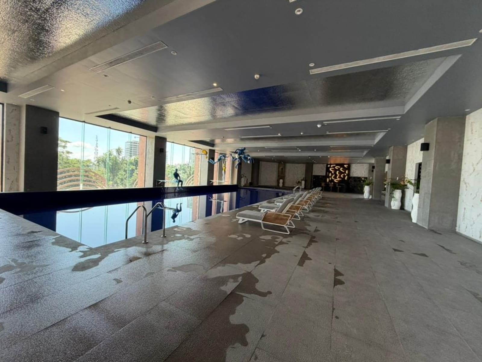 Gombe Résidence — 3 chambres, piscine & séjour famille — photo 10