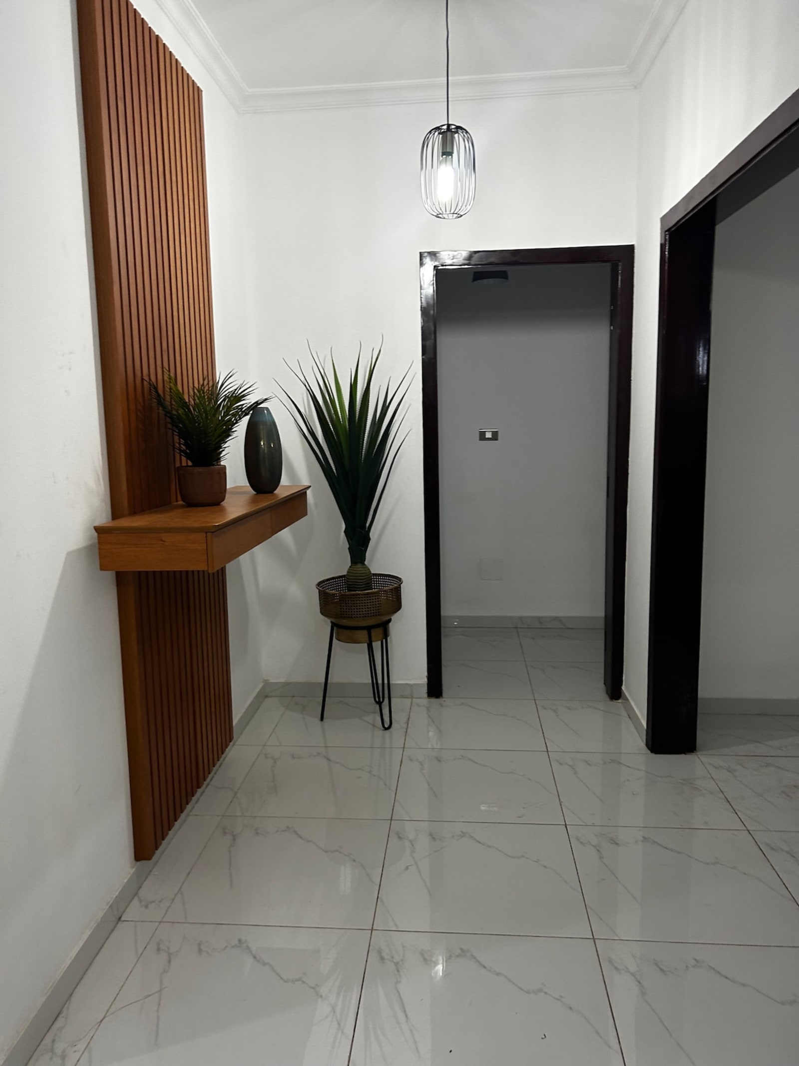 Gombe Design — 3 chambres, balcon & vue rivière — photo 9
