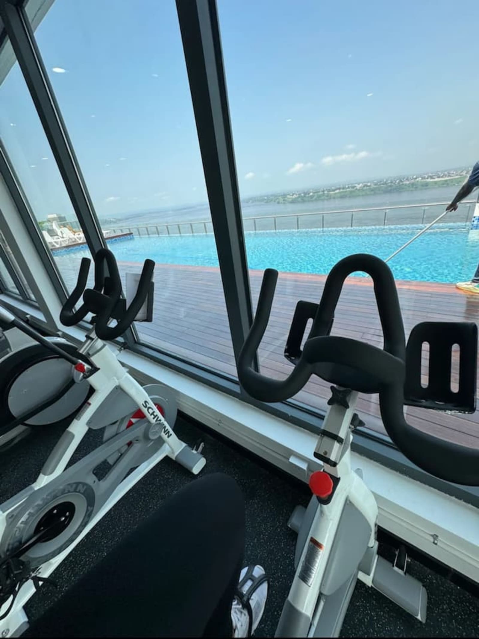 Gombe Ambassades — 2 chambres, piscine & ascenseur — photo 2