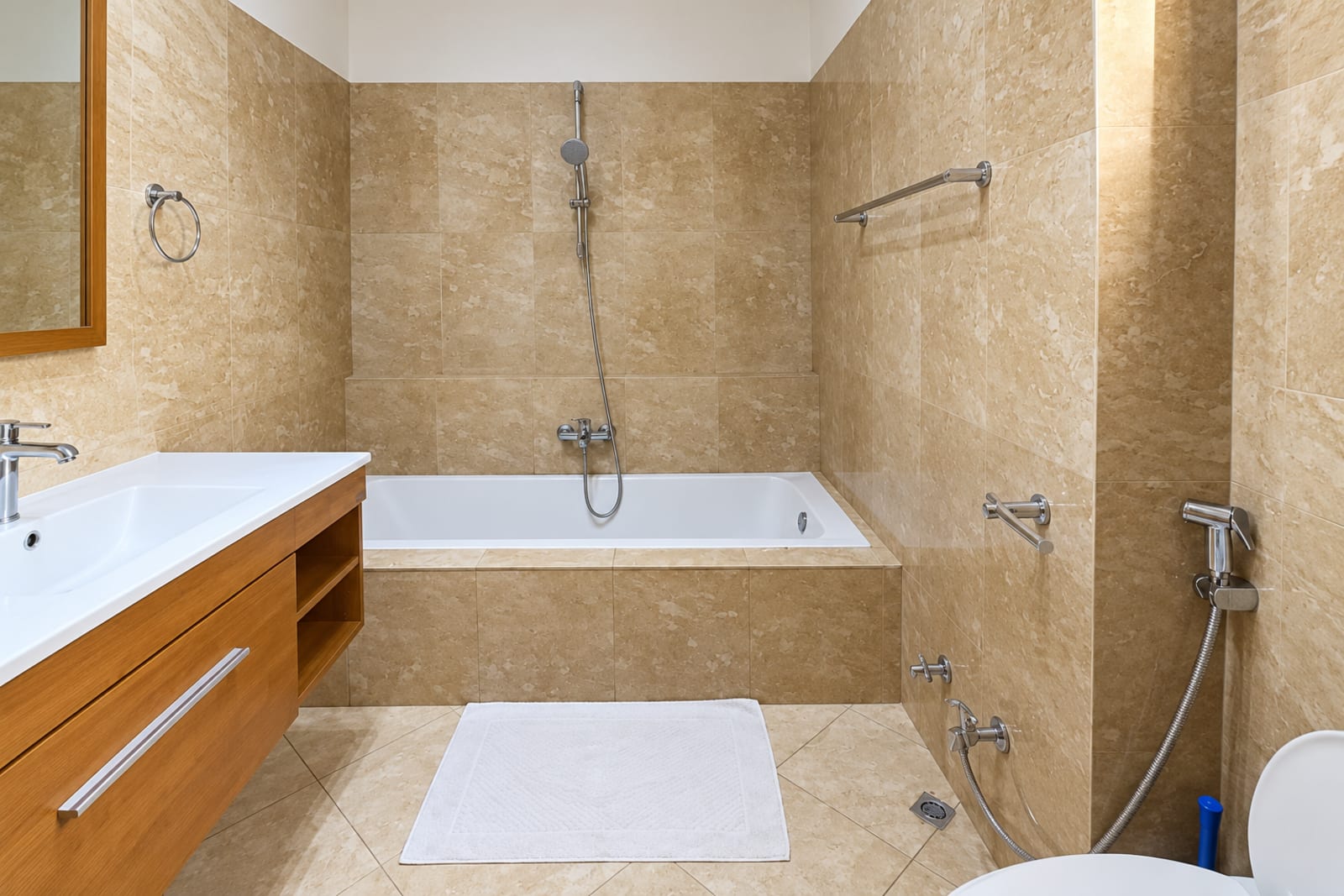 Riverview — Grand 3 chambres avec terrasse, Gombe — photo 10